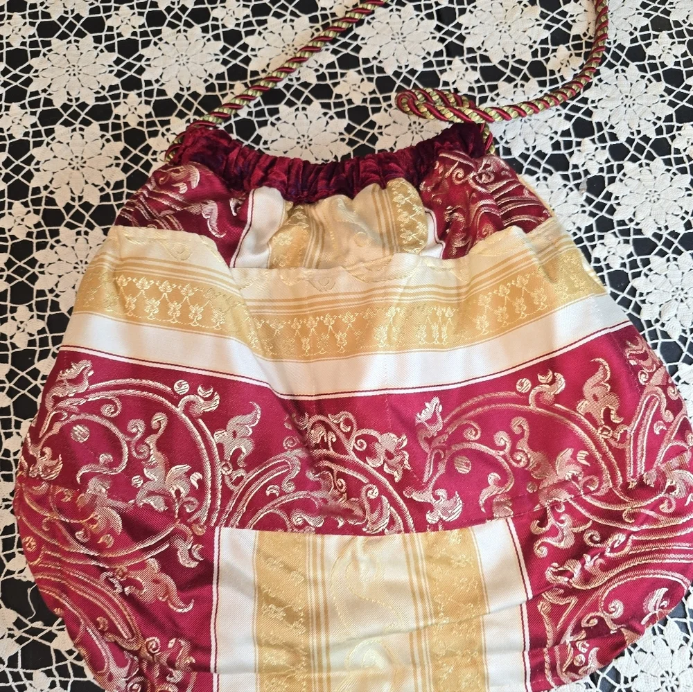 N/A gorgeous handmade
